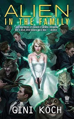 Alien in the Family: Alien Novels, Book 3